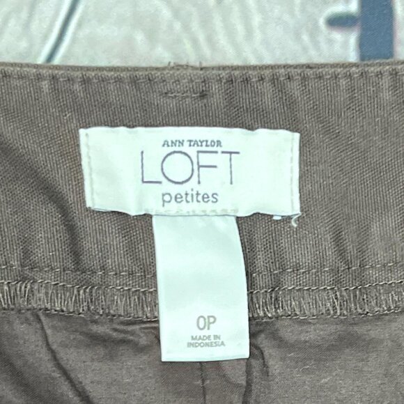 Ann Taylor LOFT Petite Brown Mini Skirt | Size 0P - Picture 3 of 5